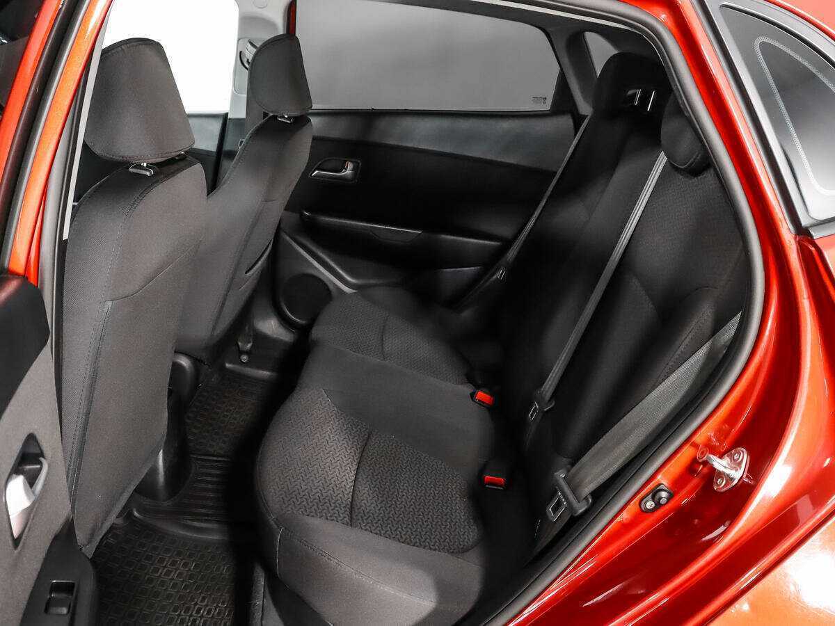 Kia Rio с пробегом — 2012 год. Фото: #9