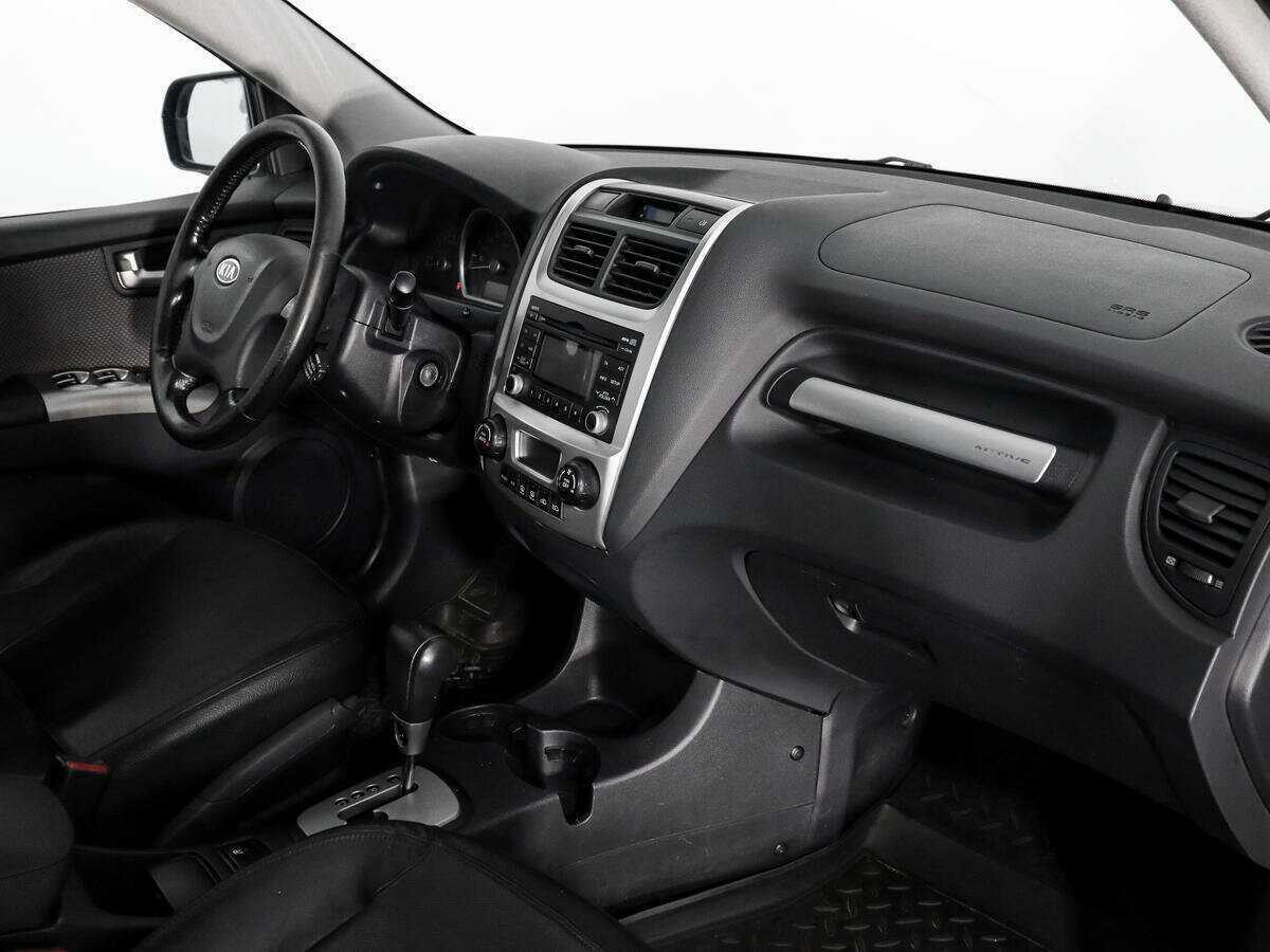 Kia Sportage с пробегом — 2008 год. Фото: #10