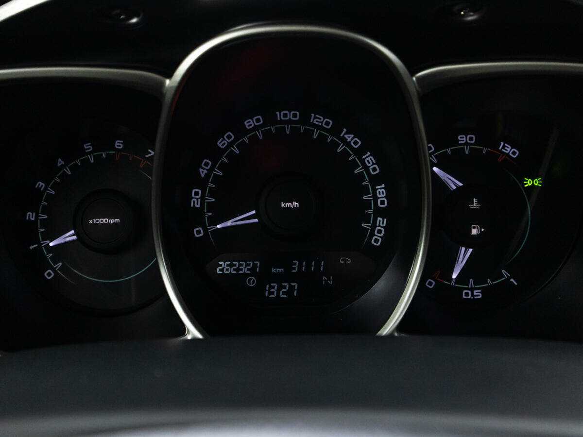 Lada (ВАЗ) Vesta с пробегом — 2017 год. Фото: #11