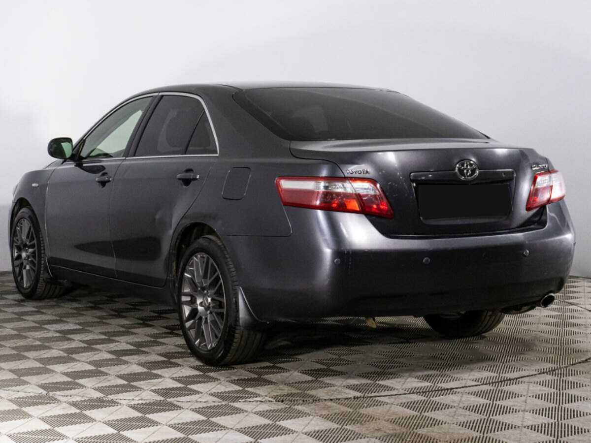 Toyota Camry с пробегом — 2008 год. Фото: #6