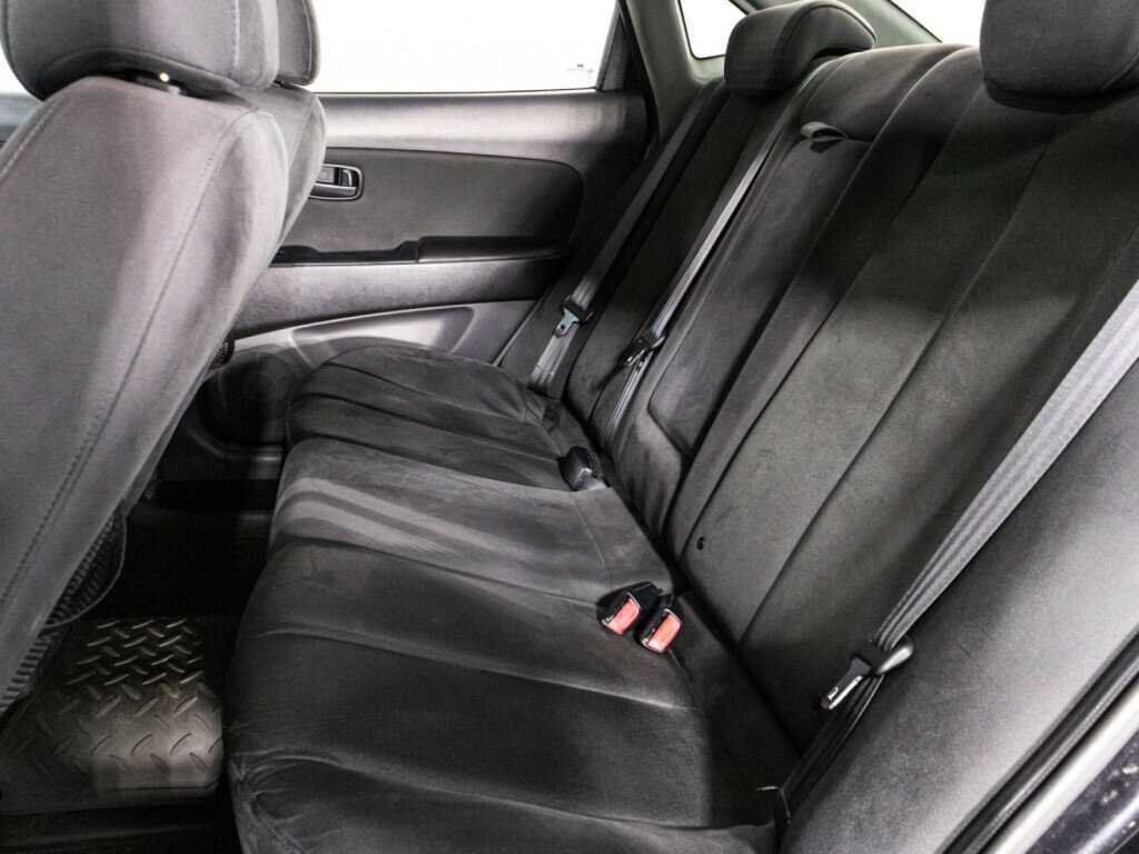 Hyundai Elantra с пробегом — 2008 год. Фото: #9