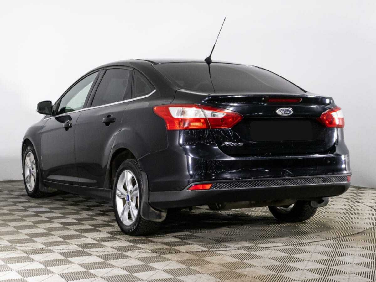 Ford Focus с пробегом — 2011 год. Фото: #6