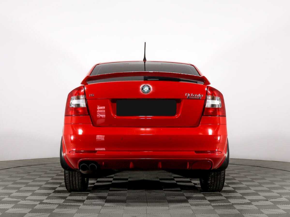 Skoda Octavia с пробегом — 2011 год. Фото: #4