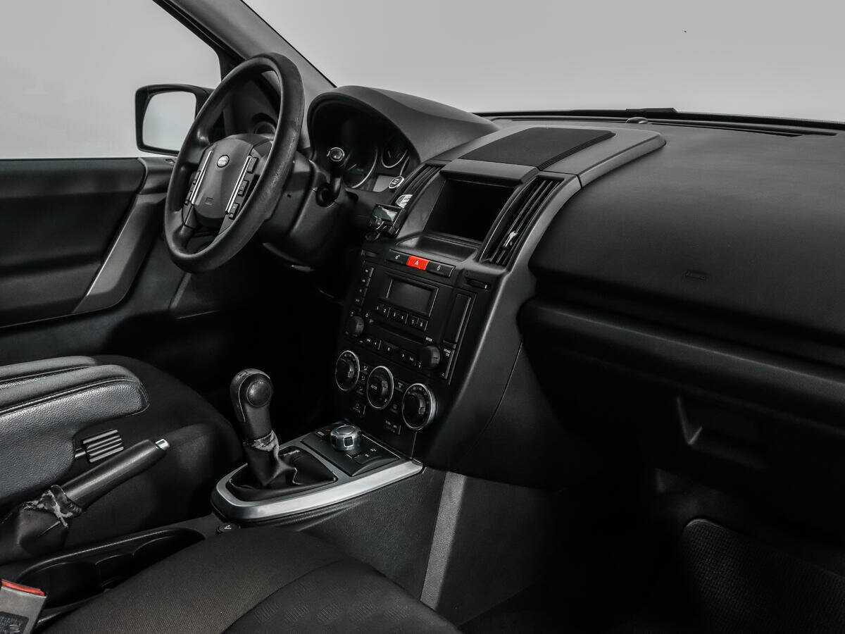 Land Rover Freelander с пробегом — 2007 год. Фото: #11