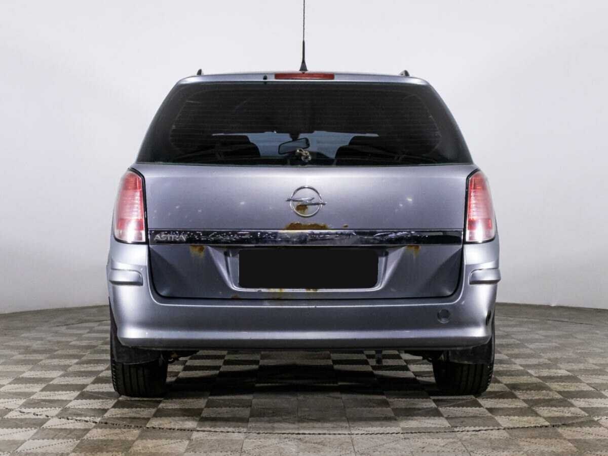 Opel Astra с пробегом — 2005 год. Фото: #5