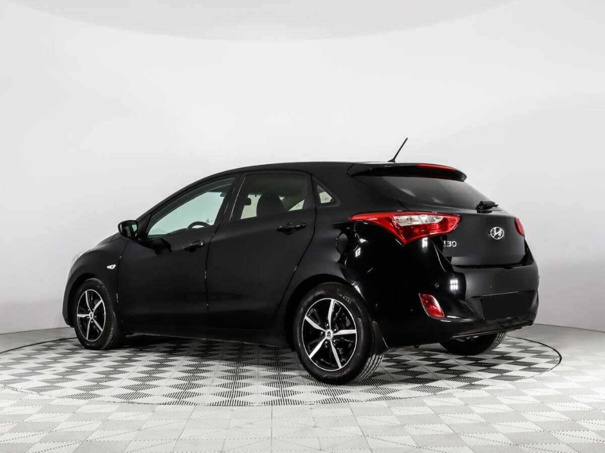 Hyundai i30 с пробегом — 2013 год. Фото: #6