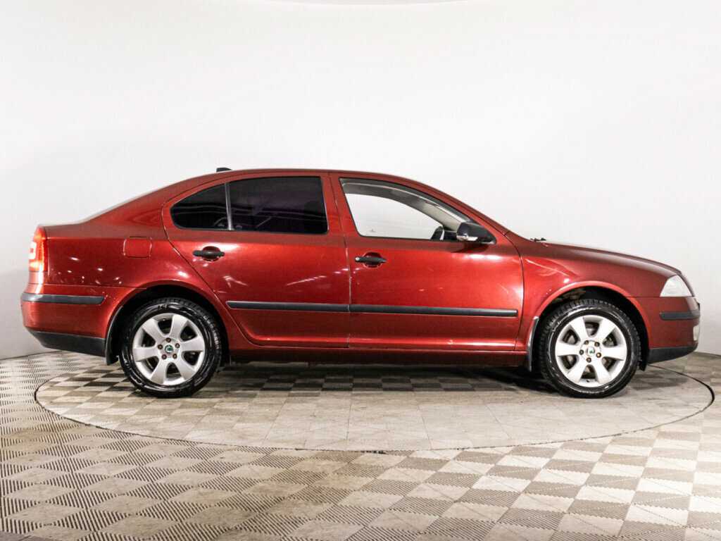Skoda Octavia с пробегом — 2008 год. Фото: #3