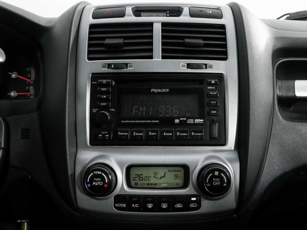 Kia Sportage с пробегом — 2008 год. Фото: #10