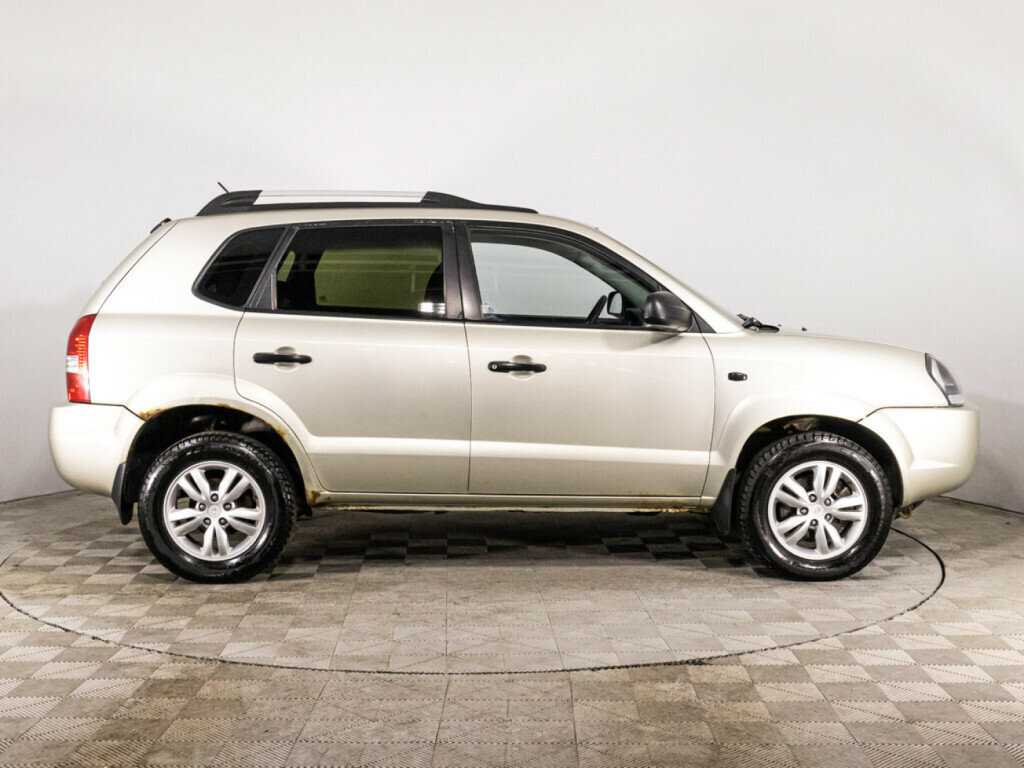 Hyundai Tucson с пробегом — 2008 год. Фото: #3