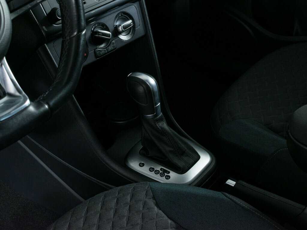 Volkswagen Polo с пробегом — 2019 год. Фото: #12