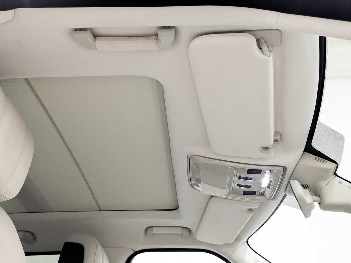 Land Rover Range Rover Sport с пробегом — 2021 год. Фото: #22