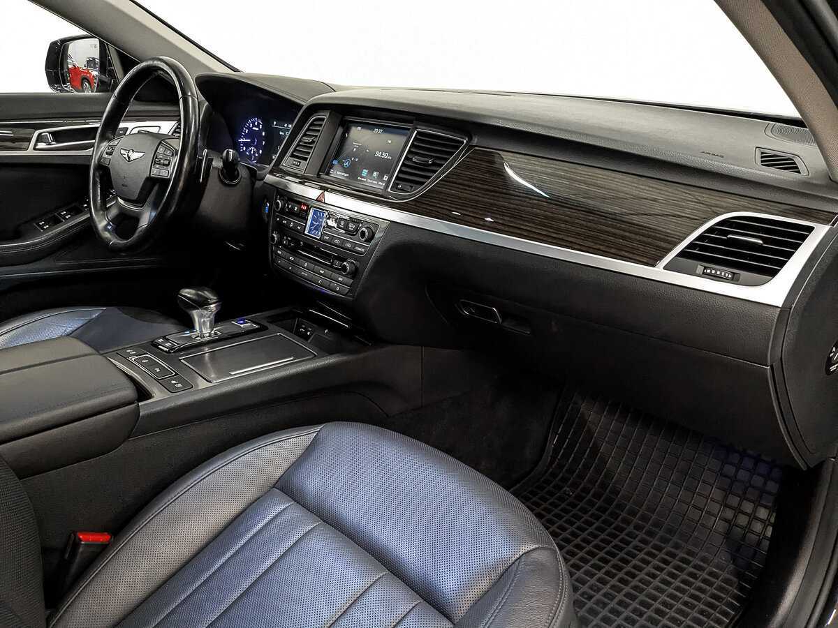 Genesis G80 с пробегом — 2019 год. Фото: #12