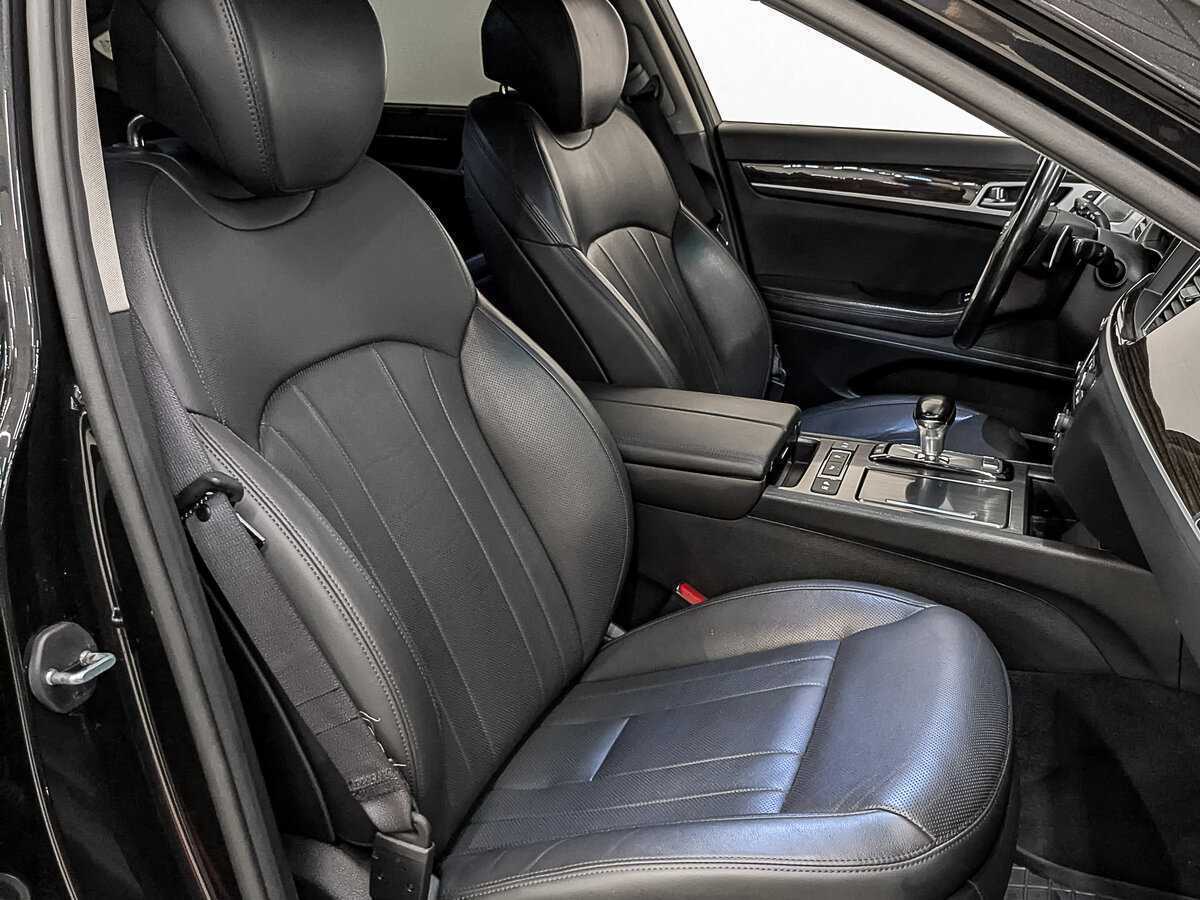 Genesis G80 с пробегом — 2019 год. Фото: #23