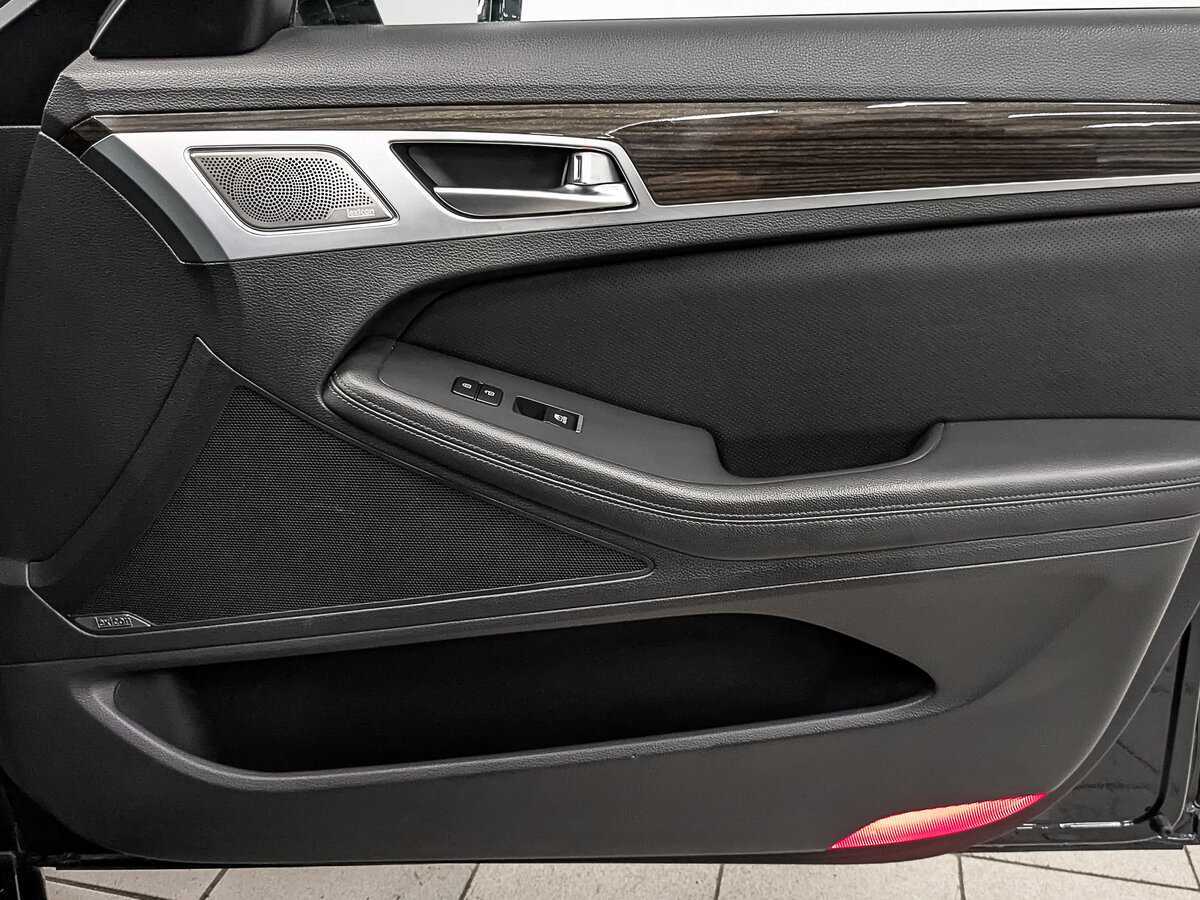 Genesis G80 с пробегом — 2019 год. Фото: #24
