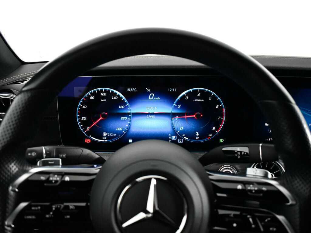 Mercedes-Benz E-Класс с пробегом — 2021 год. Фото: #10