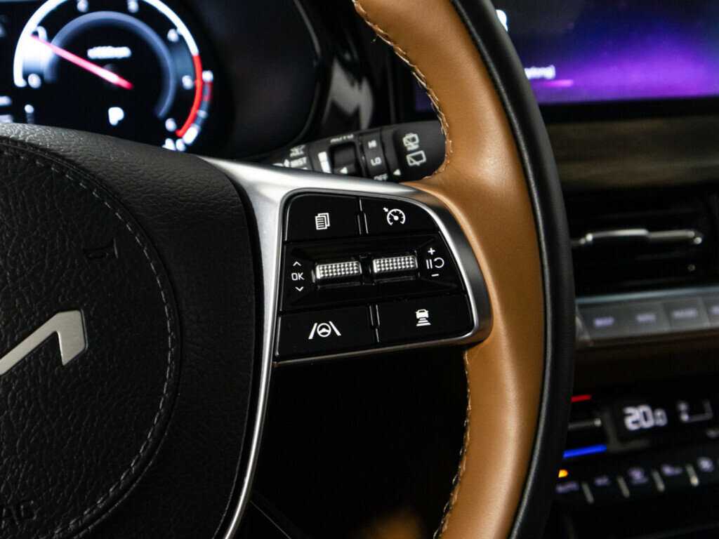 Kia Mohave с пробегом — 2022 год. Фото: #26