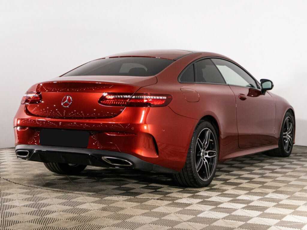 Mercedes-Benz E-Класс с пробегом — 2017 год. Фото: #4