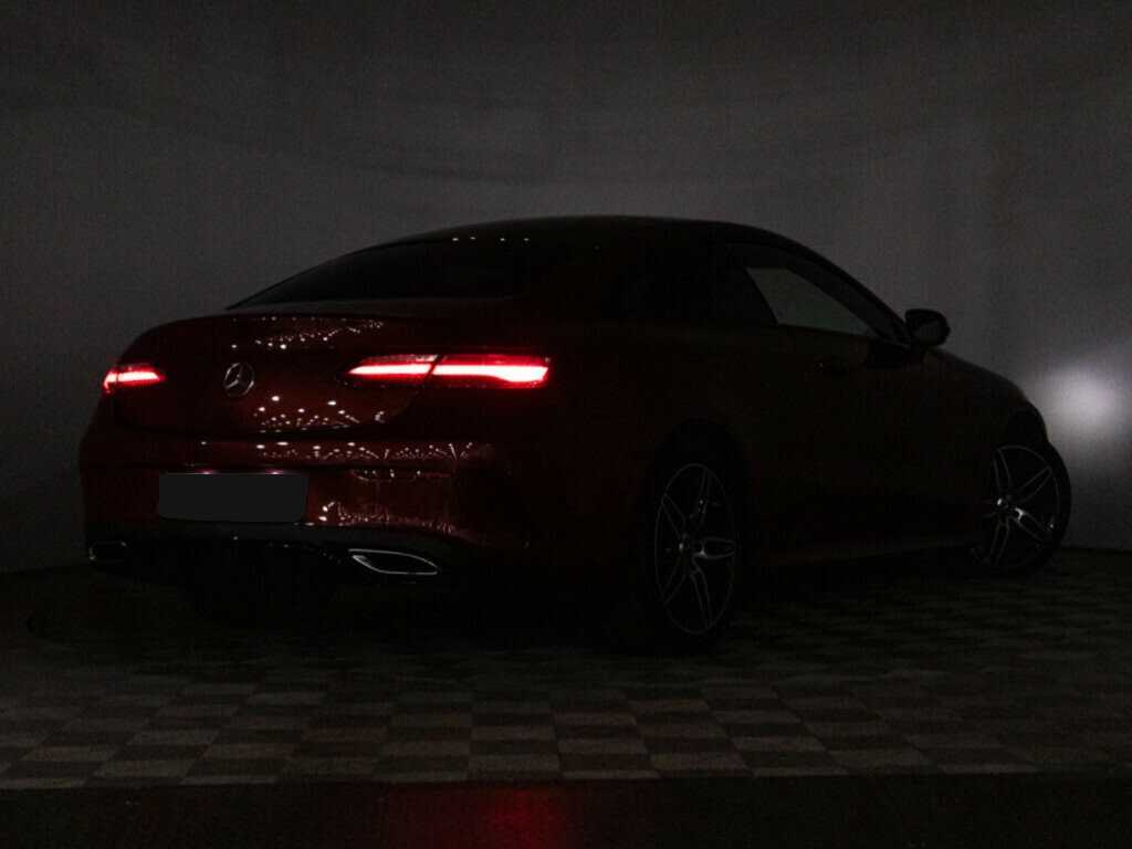 Mercedes-Benz E-Класс с пробегом — 2017 год. Фото: #28