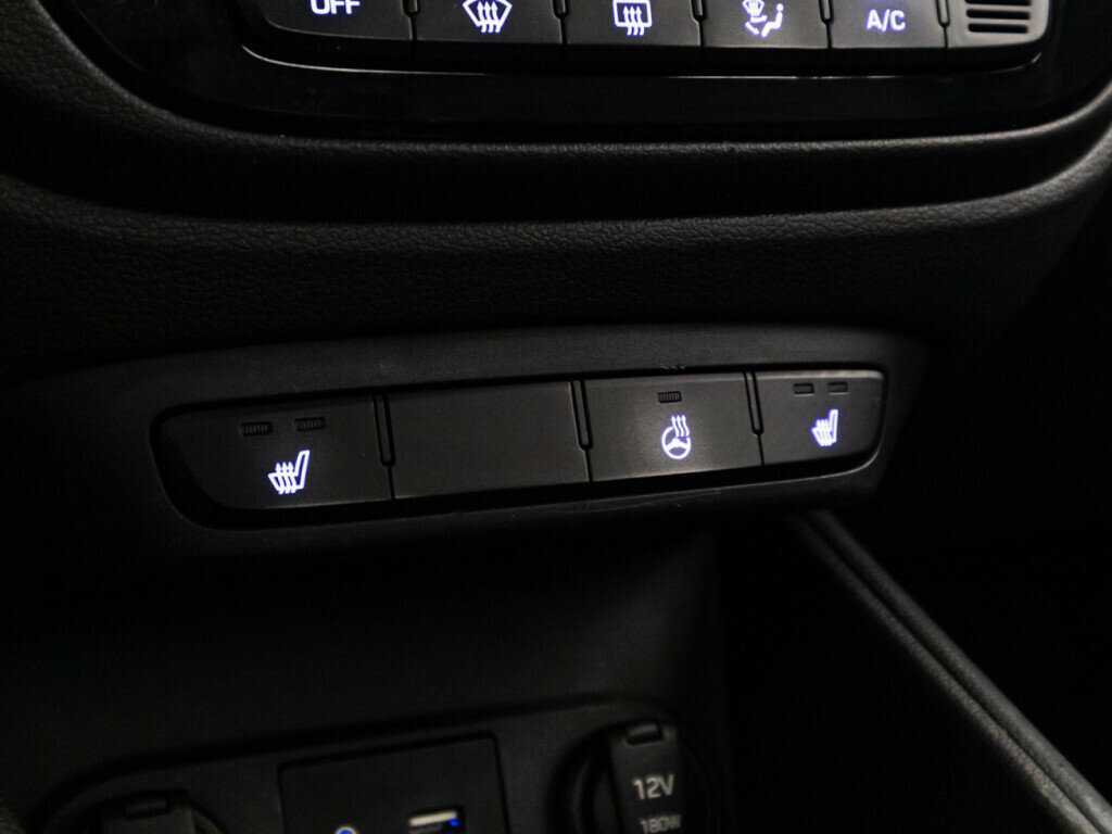 Hyundai Solaris с пробегом — 2018 год. Фото: #14