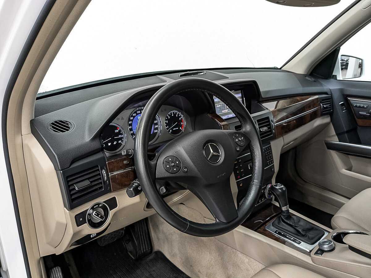 Mercedes-Benz GLK-Класс с пробегом — 2011 год. Фото: #14
