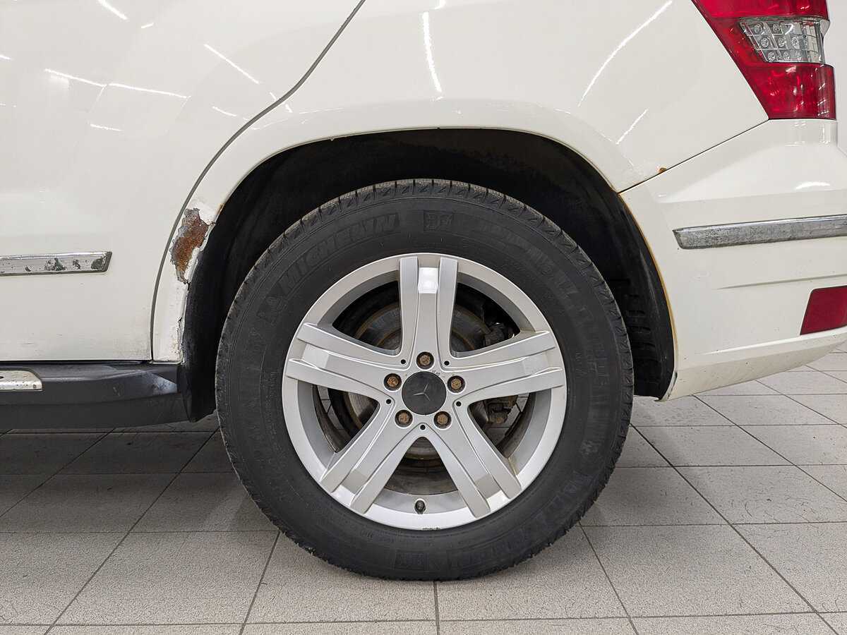 Mercedes-Benz GLK-Класс с пробегом — 2009 год. Фото: #11