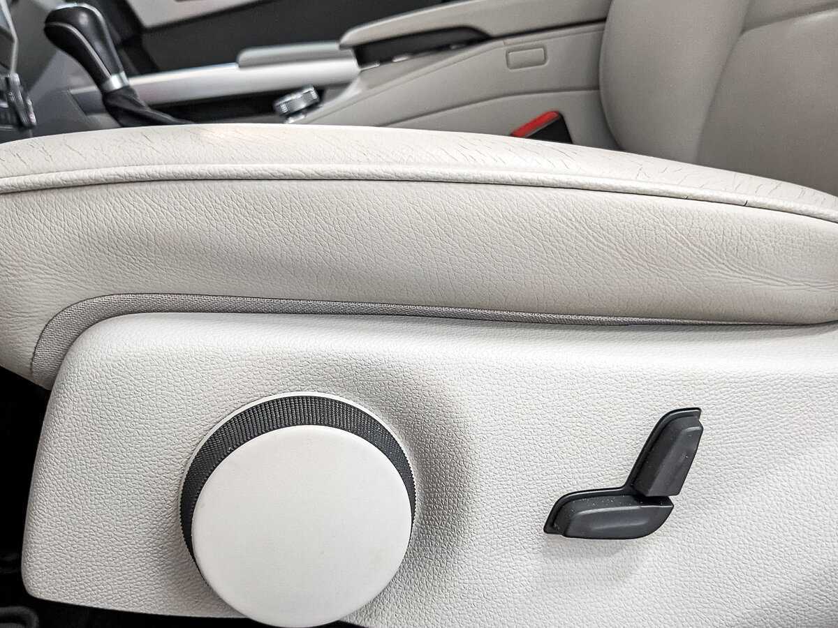 Mercedes-Benz GLK-Класс с пробегом — 2009 год. Фото: #25