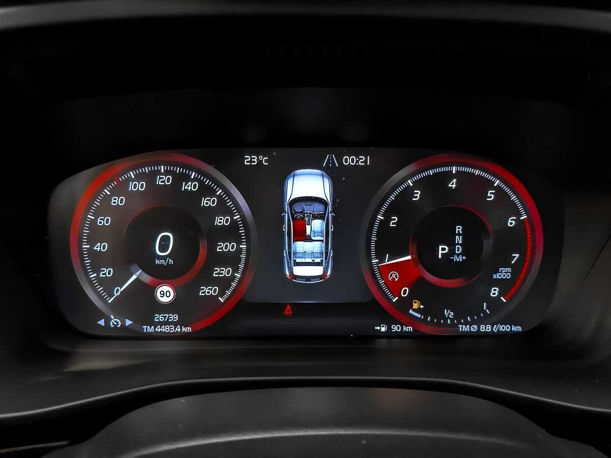 Volvo XC40 с пробегом — 2020 год. Фото: #14