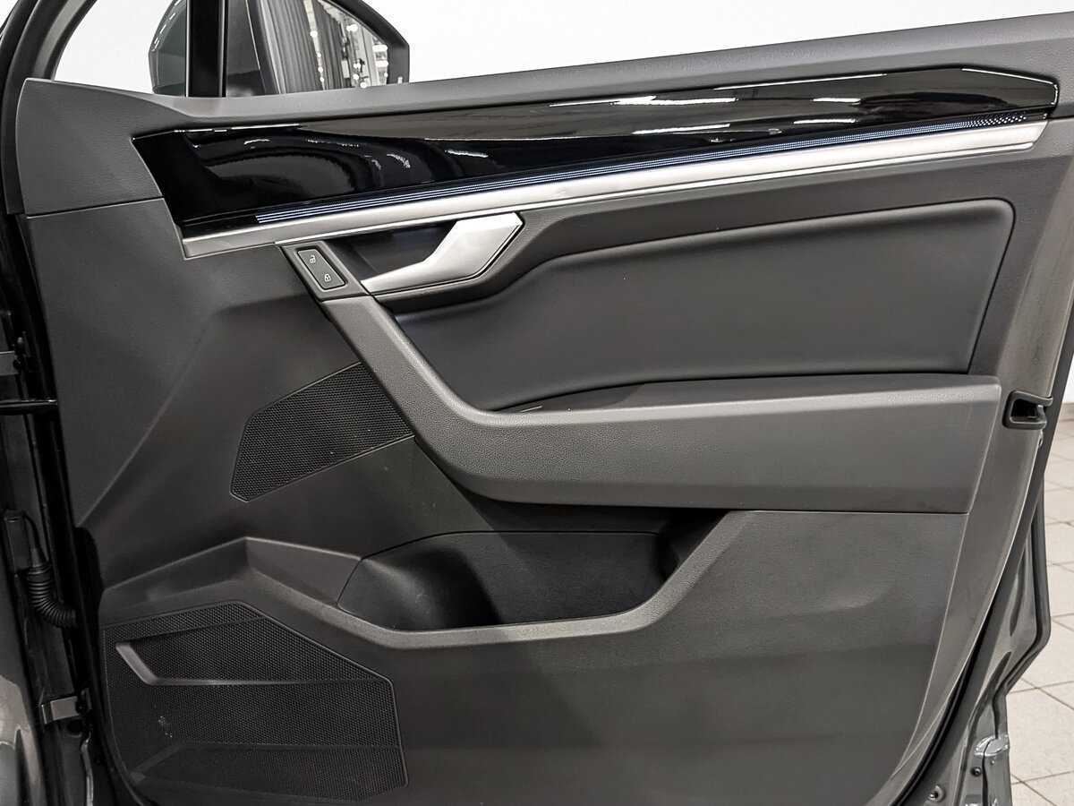 Volkswagen Touareg с пробегом — 2019 год. Фото: #24