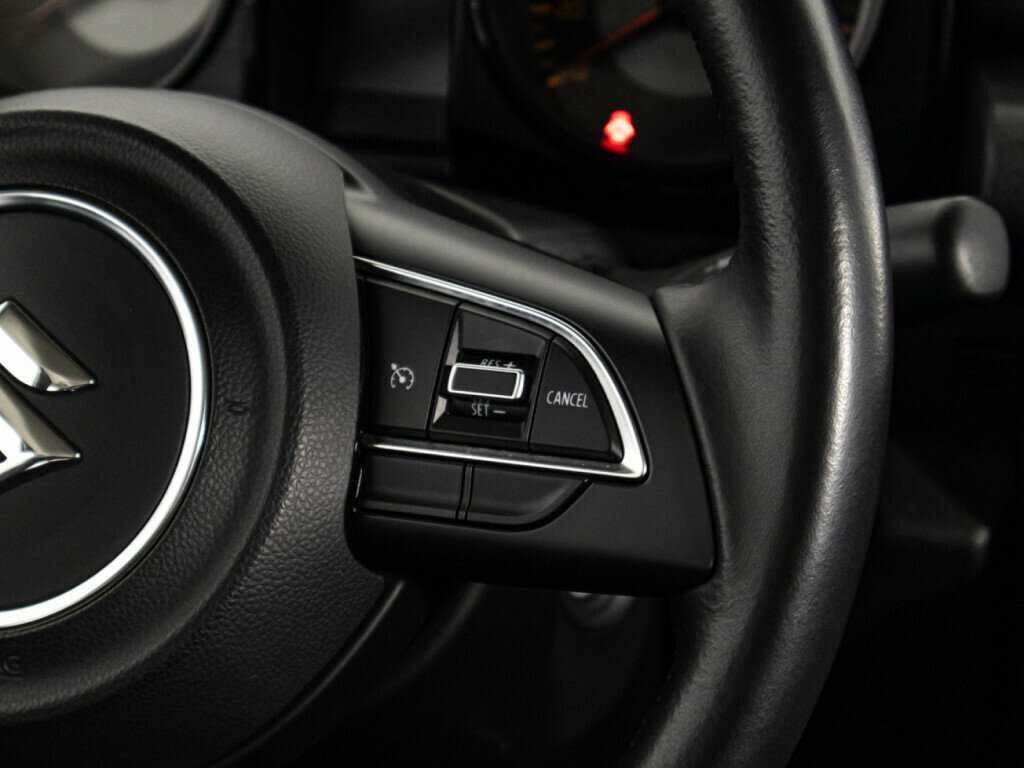 Suzuki Jimny с пробегом — 2021 год. Фото: #19