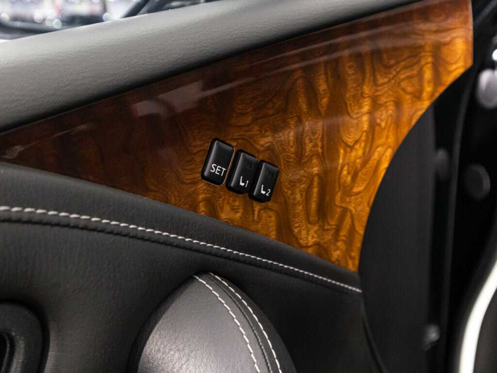 Infiniti QX80 с пробегом — 2017 год. Фото: #17