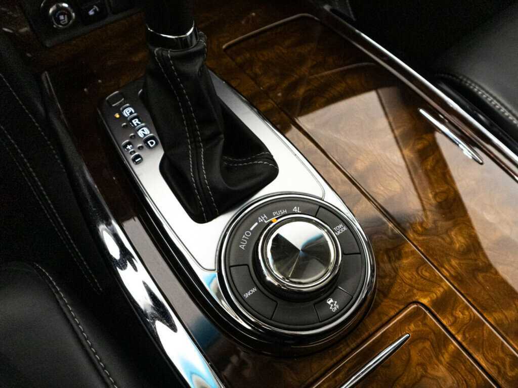 Infiniti QX80 с пробегом — 2017 год. Фото: #23