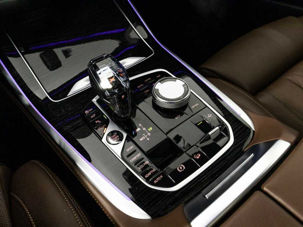 BMW X7 с пробегом — 2020 год. Фото: #28