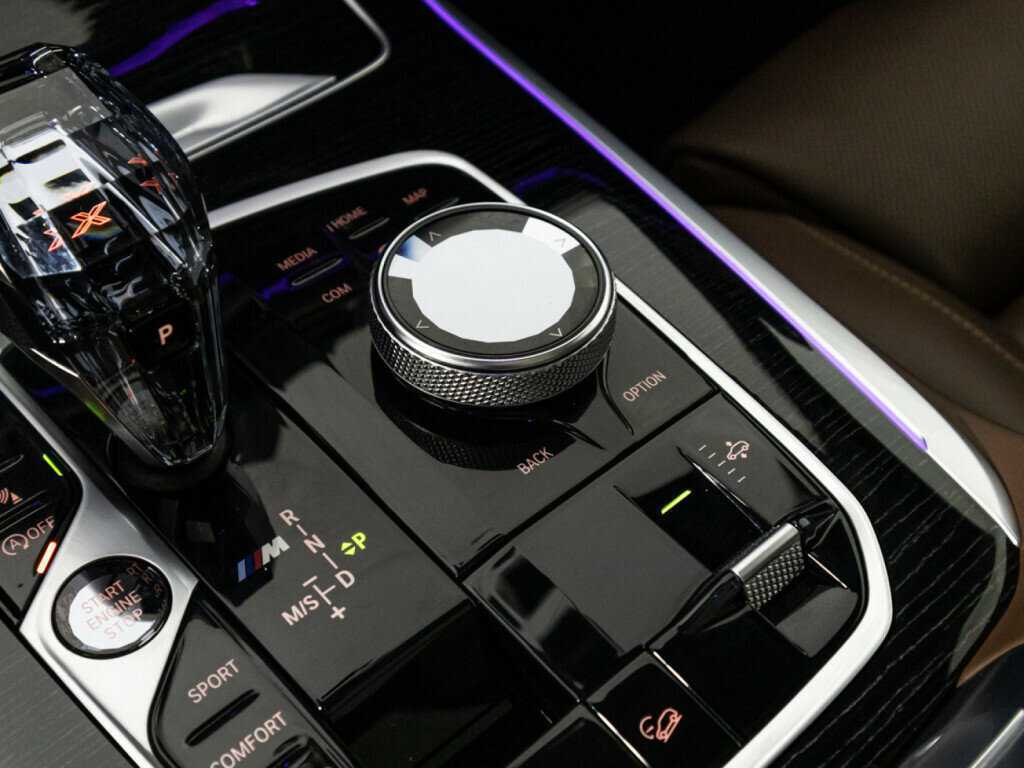 BMW X7 с пробегом — 2020 год. Фото: #29