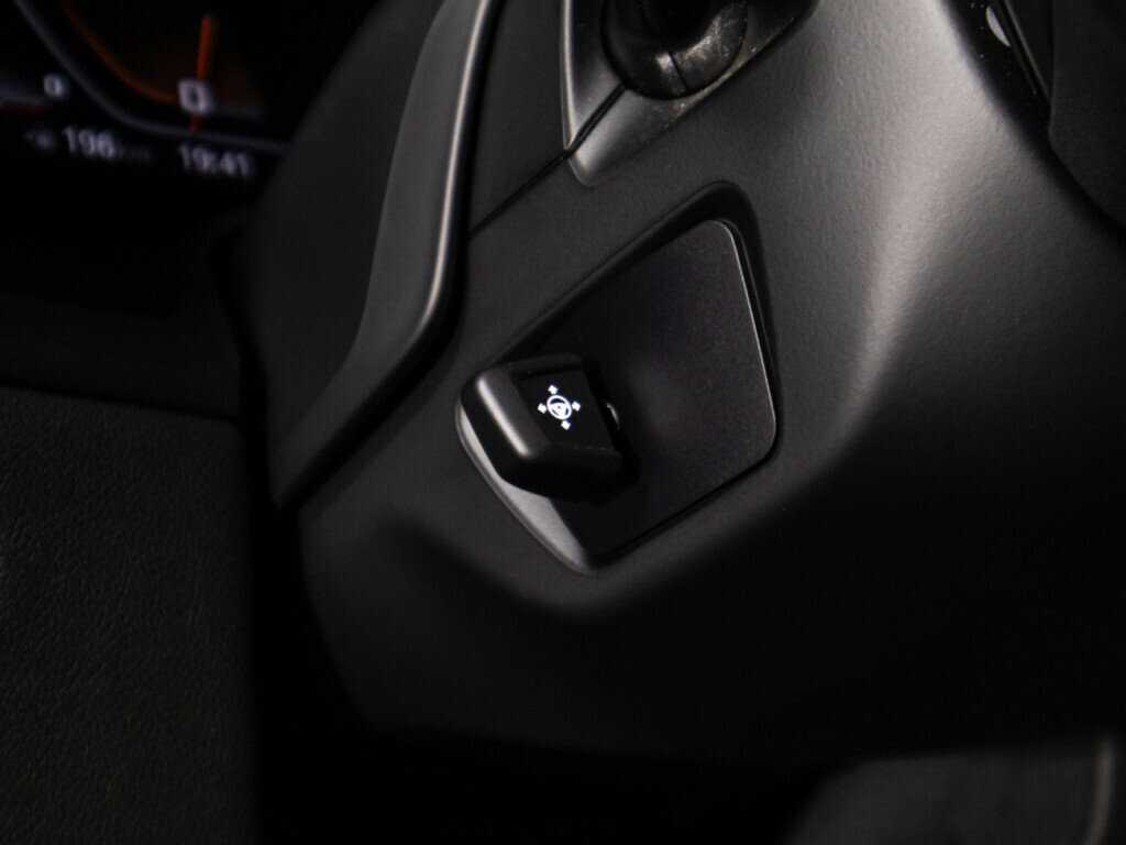 BMW 8 серии с пробегом — 2019 год. Фото: #23