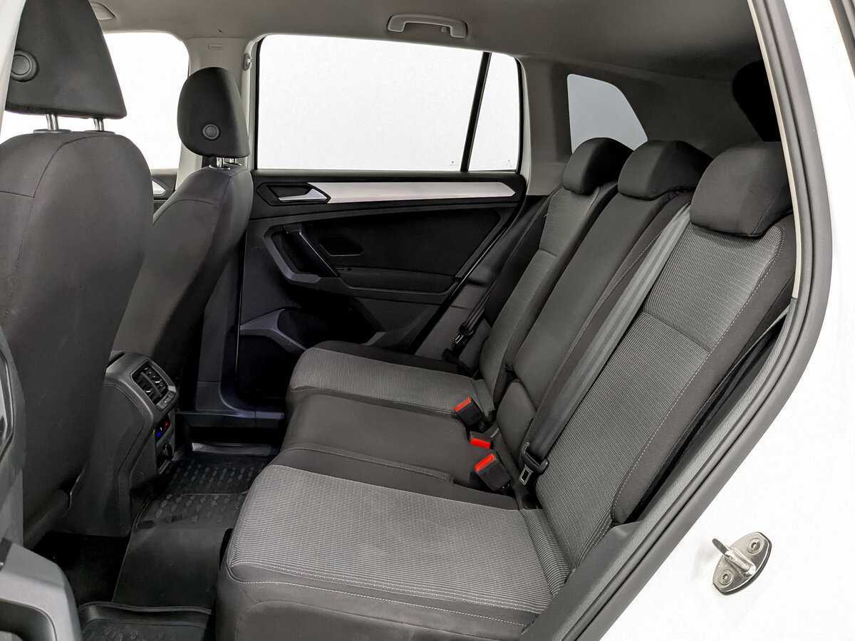 Volkswagen Tiguan с пробегом — 2021 год. Фото: #11