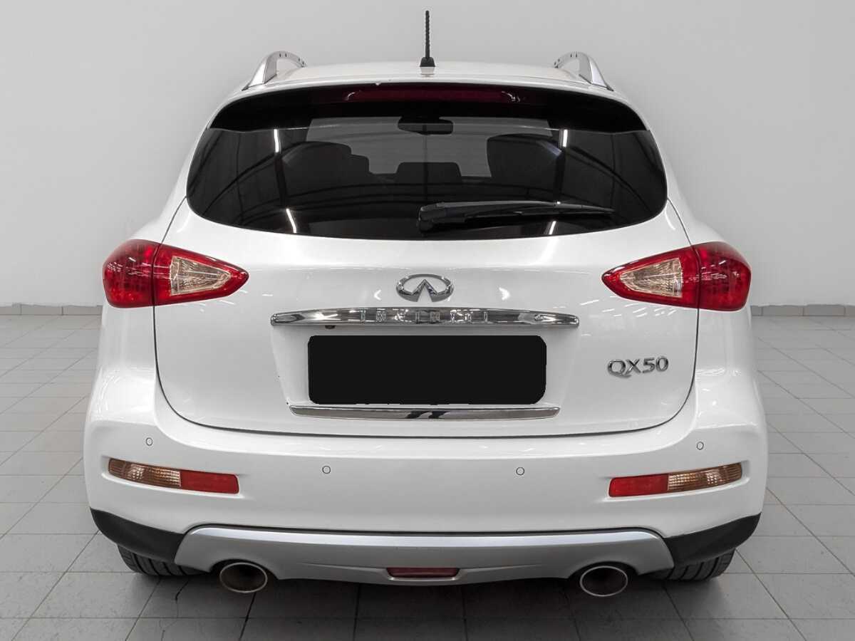 Infiniti QX50 с пробегом — 2016 год. Фото: #5