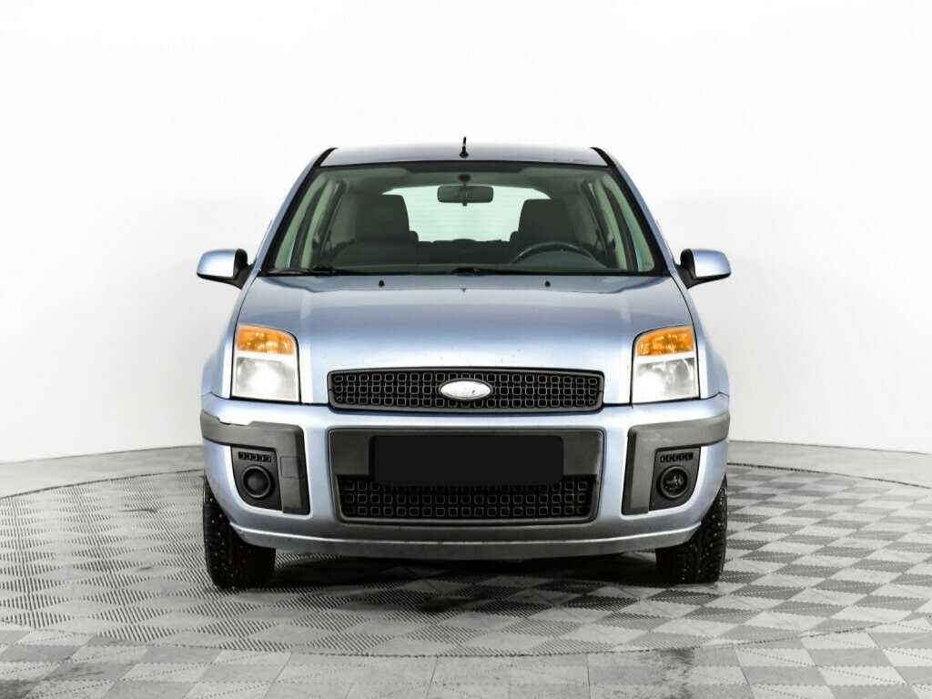 Ford Fusion с пробегом — 2006 год. Фото: #1