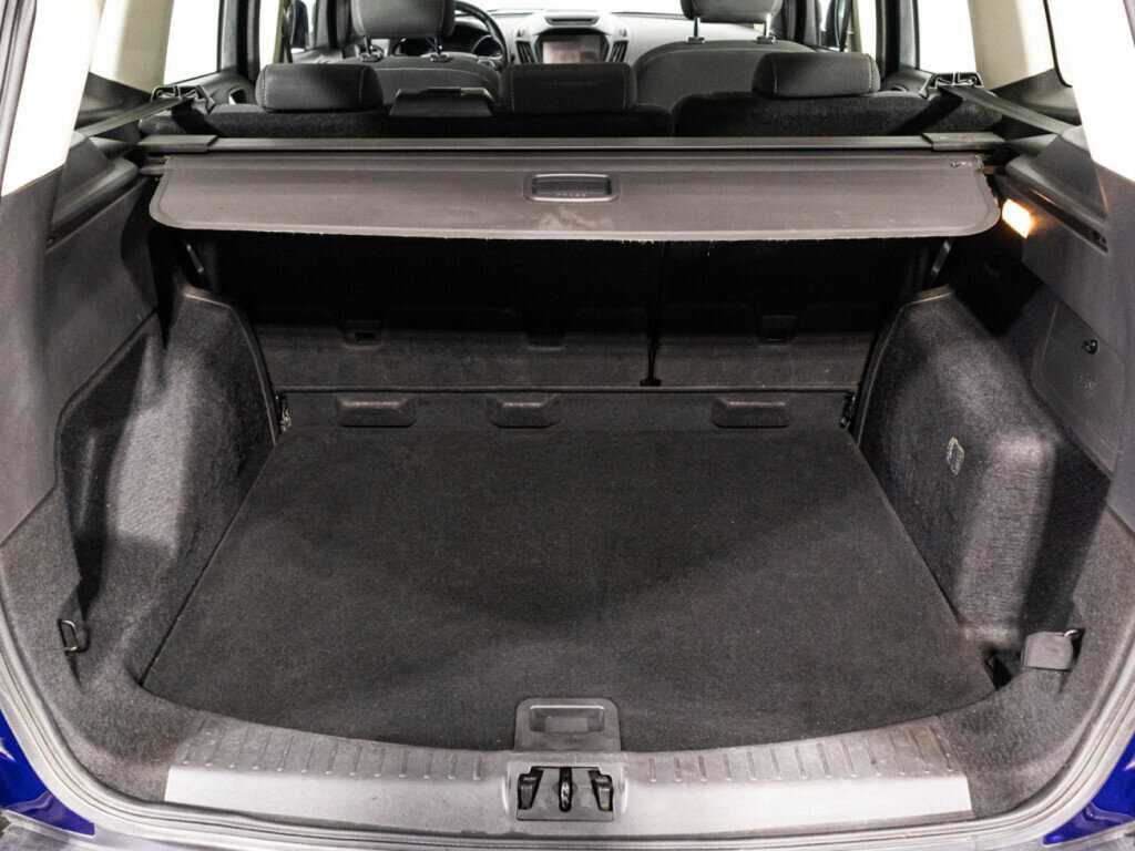 Ford Kuga с пробегом — 2017 год. Фото: #14