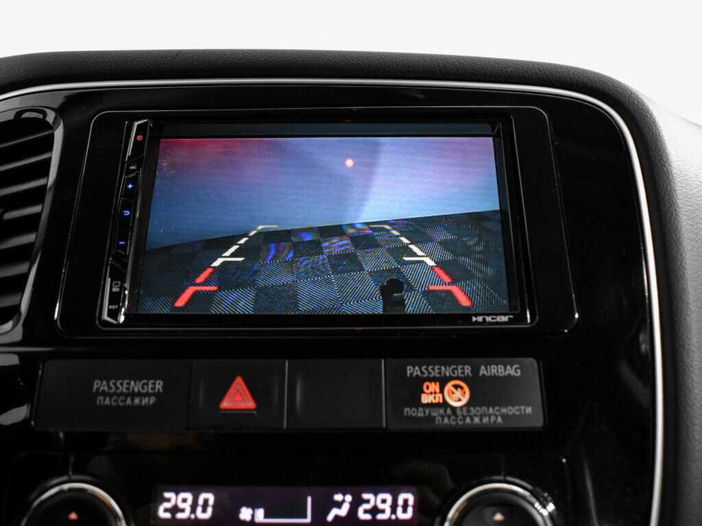 Mitsubishi Outlander с пробегом — 2014 год. Фото: #17