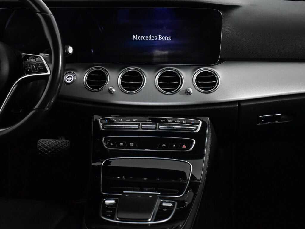 Mercedes-Benz E-Класс с пробегом — 2021 год. Фото: #11