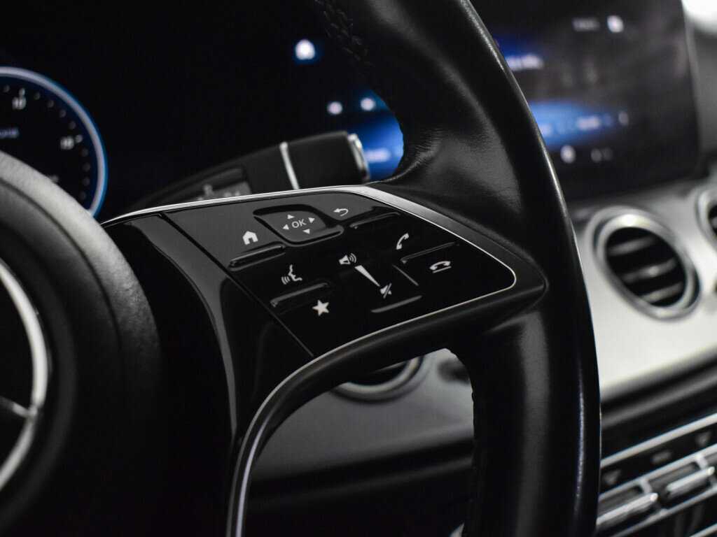 Mercedes-Benz E-Класс с пробегом — 2021 год. Фото: #13