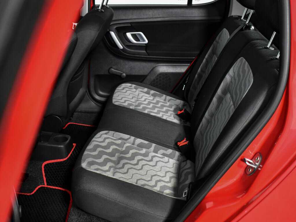 Skoda Fabia с пробегом — 2009 год. Фото: #10