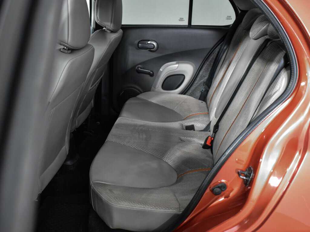 Nissan Micra с пробегом — 2008 год. Фото: #10