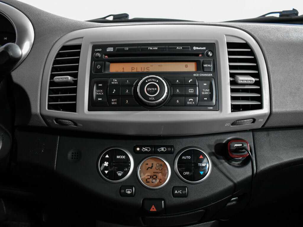 Nissan Micra с пробегом — 2008 год. Фото: #14