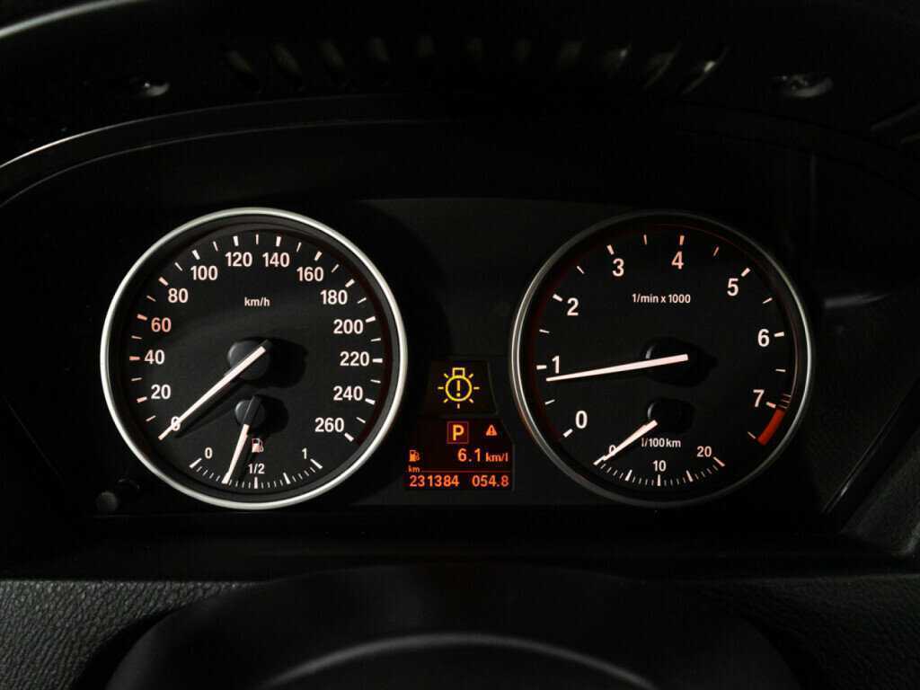 BMW X5 с пробегом — 2008 год. Фото: #11