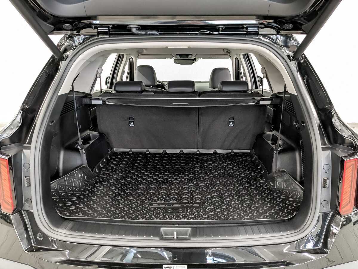 Kia Sorento с пробегом — 2024 год. Фото: #9