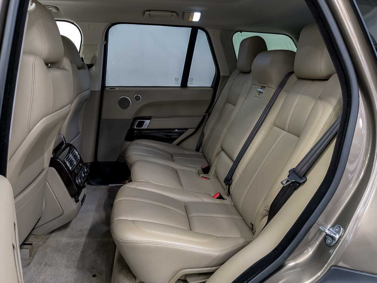 Land Rover Range Rover с пробегом — 2014 год. Фото: #11