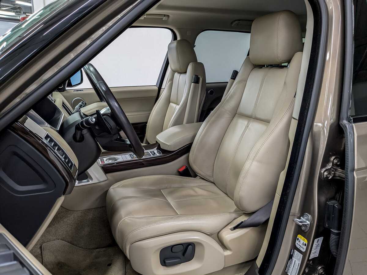 Land Rover Range Rover с пробегом — 2014 год. Фото: #17