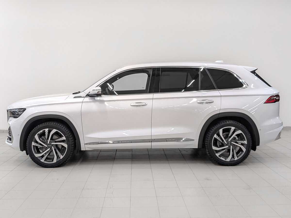 Geely Monjaro с пробегом — 2023 год. Фото: #7