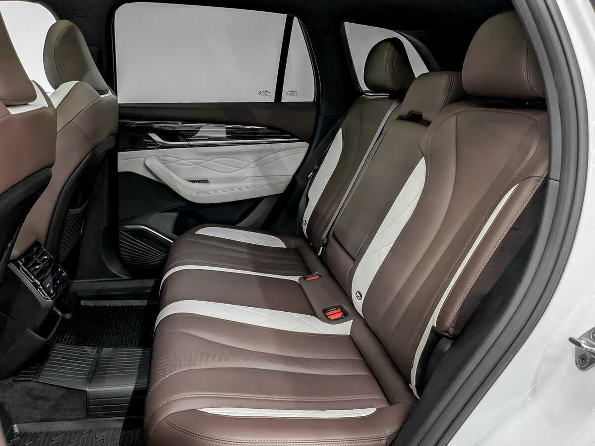 Geely Monjaro с пробегом — 2023 год. Фото: #11